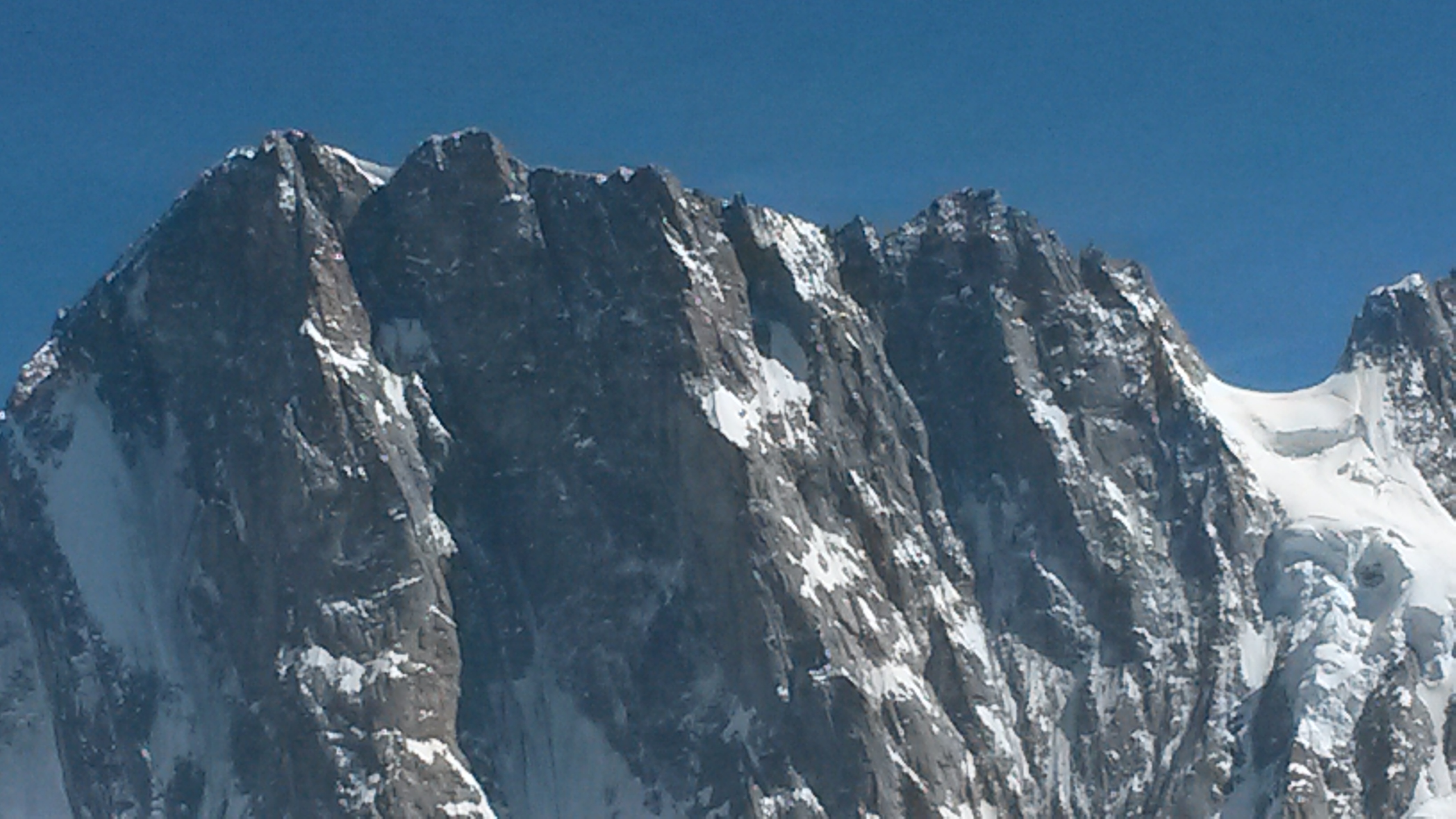 23 Grandes Jorasses